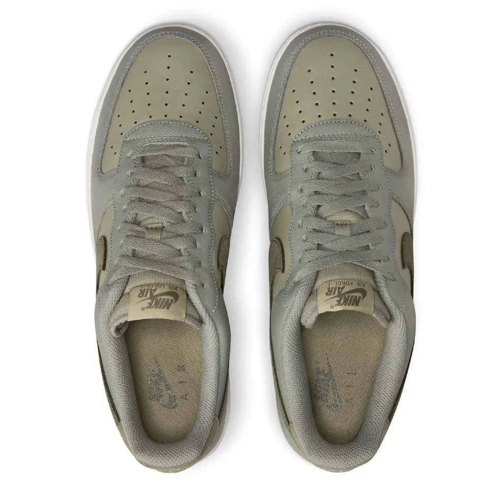 Nike Men's Air Force 1 '07 LV8 Shoes